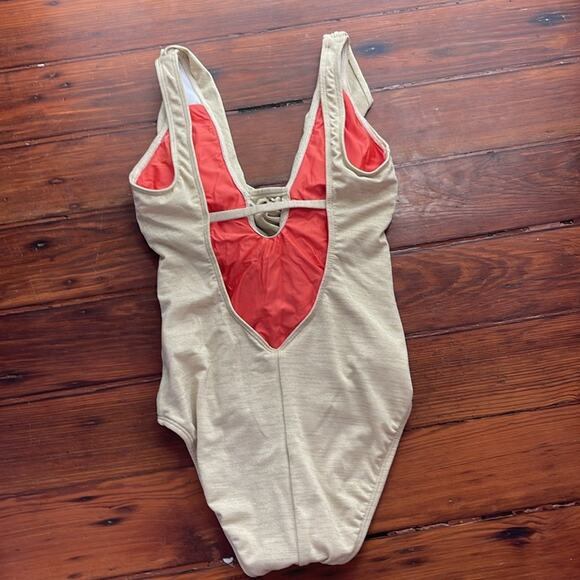 LUXE by Lisa Vogel plunge gold cowl scoop back one piece swimsuit with pads 6 - Picture 5 of 7